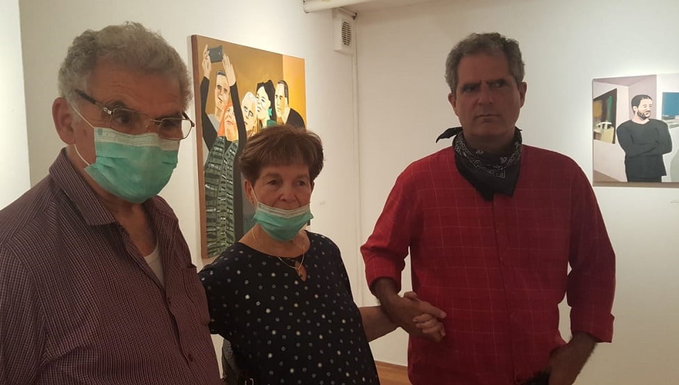 עם הורי, נעמה ואפרים זידל בפתיחת התערוכה "אנחנו"