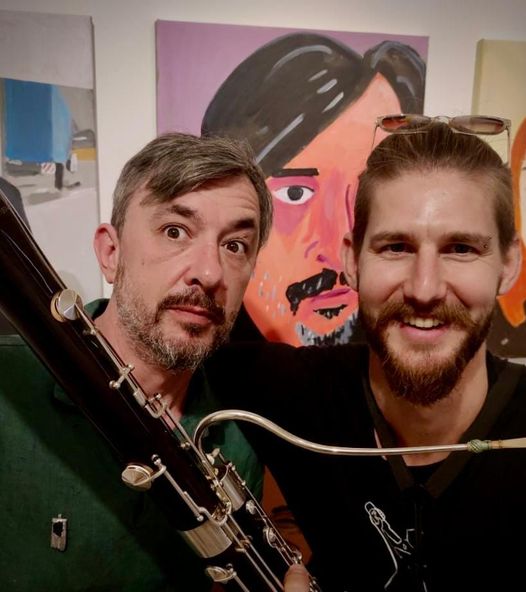 מקס אפשטיין וחבר בתערוכה "תמונות וזכרונות", גלריה אגריפס 12, ירושלים, יוני 2022